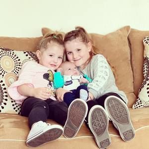 Meet your Posher, Lyndsie